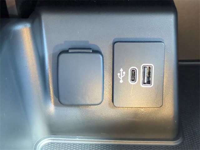 Certified 2025 Ford Explorer Platinum w/ Ultimate Package image 22