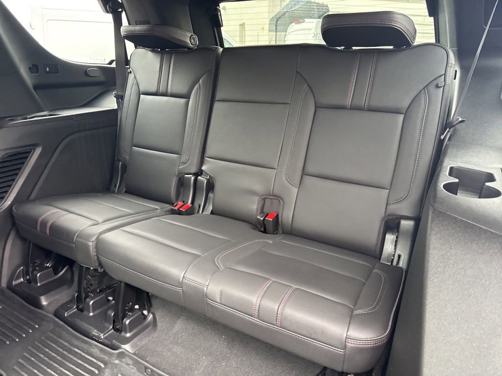 Used 2022 Chevrolet Tahoe RST w/ Luxury Package image 27