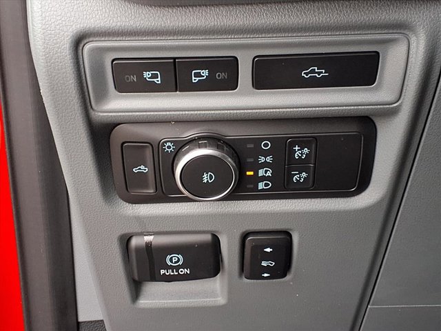 Certified 2021 Ford F150 Lariat w/ Equipment Group 502A High image 19