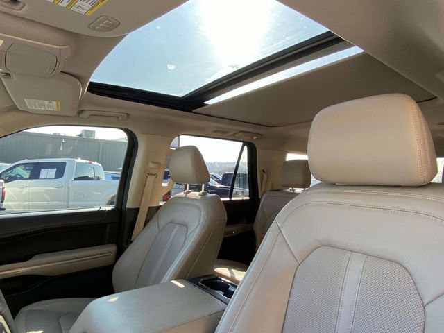 Certified 2022 Ford Expedition Max Limited image 17