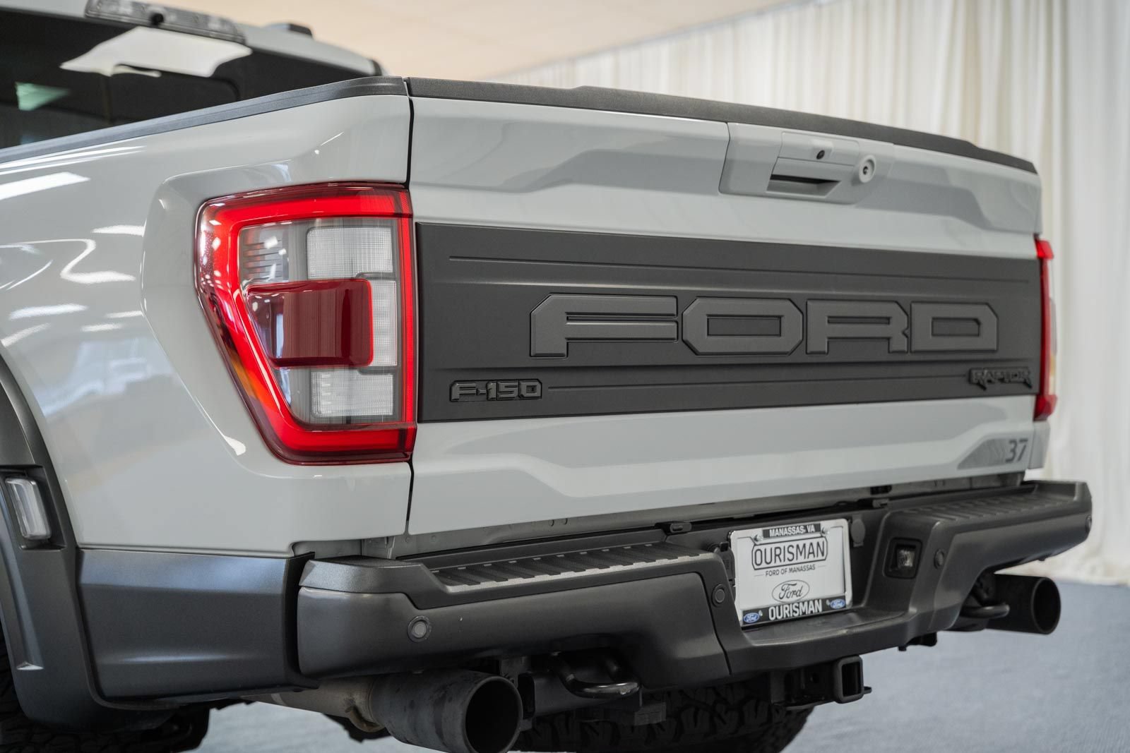 Certified 2023 Ford F150 Raptor w/ Raptor 37 Performance Package AWD/4WD image 6