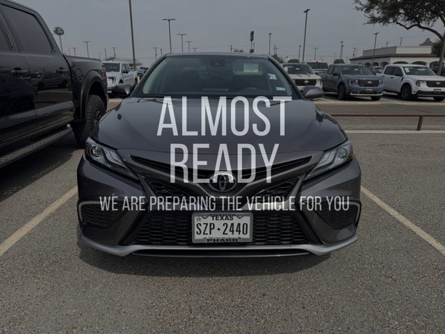 Used 2023 Toyota Camry XSE image 5