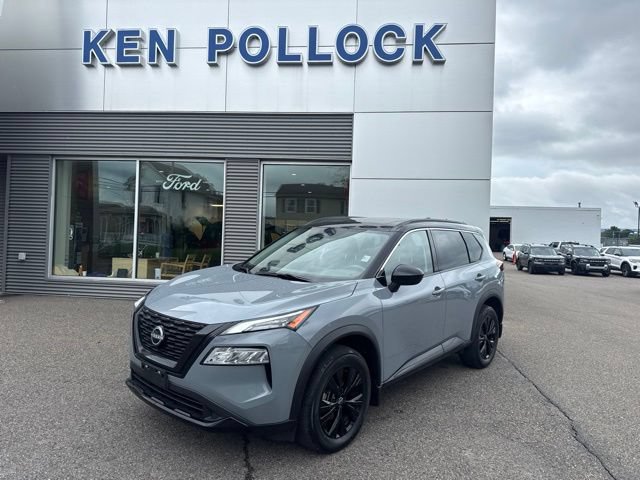 Used 2023 Nissan Rogue SV w/ SV Premium B Package AWD/4WD image 2