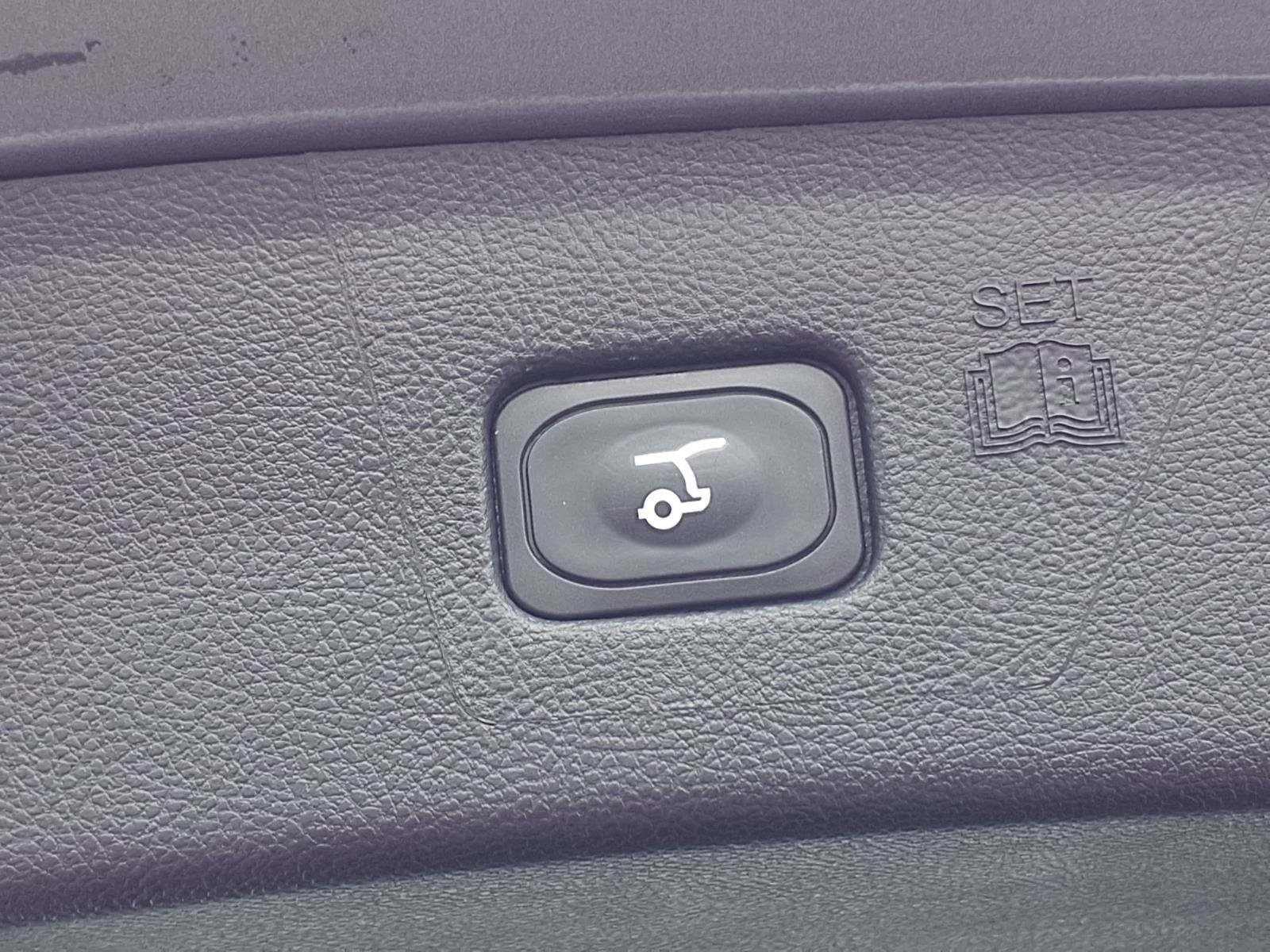 Certified 2024 Ford Edge SEL w/ Convenience Package image 24