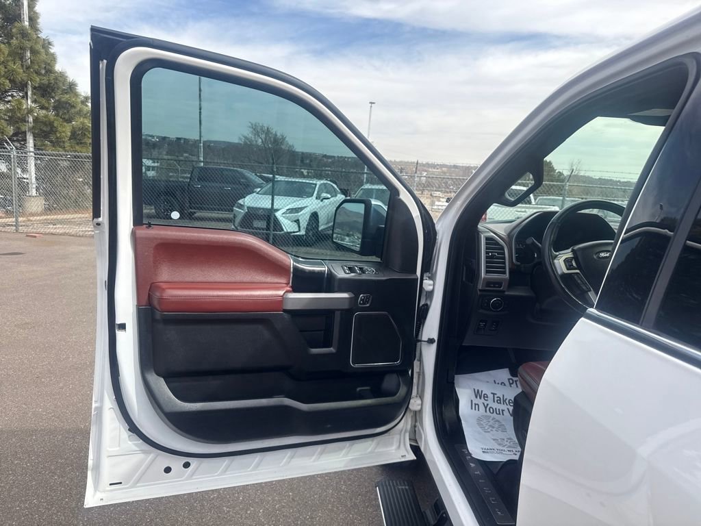 Certified 2019 Ford F150 Platinum w/ Equipment Group 701A Luxury image 11