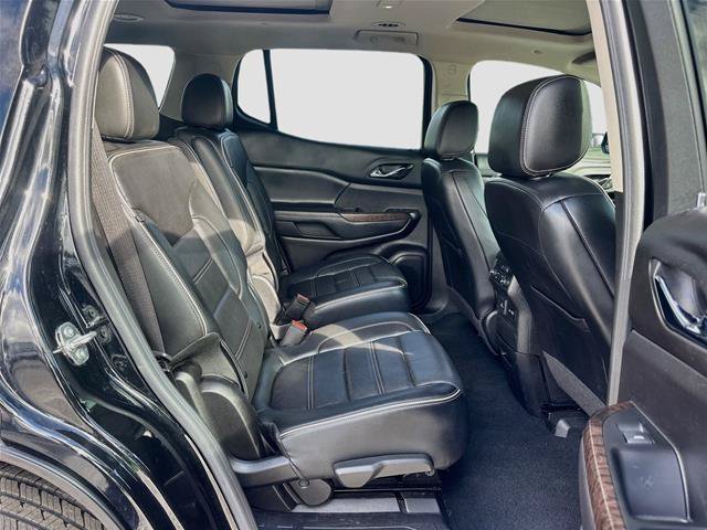 Used 2023 GMC Acadia Denali w/ Black Diamond Edition FWD image 32