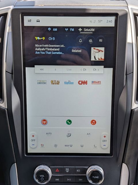 Certified 2023 Ford Edge SEL w/ Sport Appearance Package AWD/4WD image 11