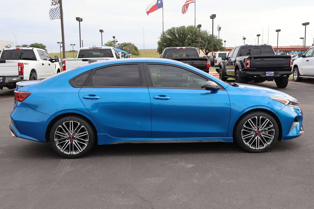 Used 2022 Kia Forte GT w/ GT Technology Package FWD image 13
