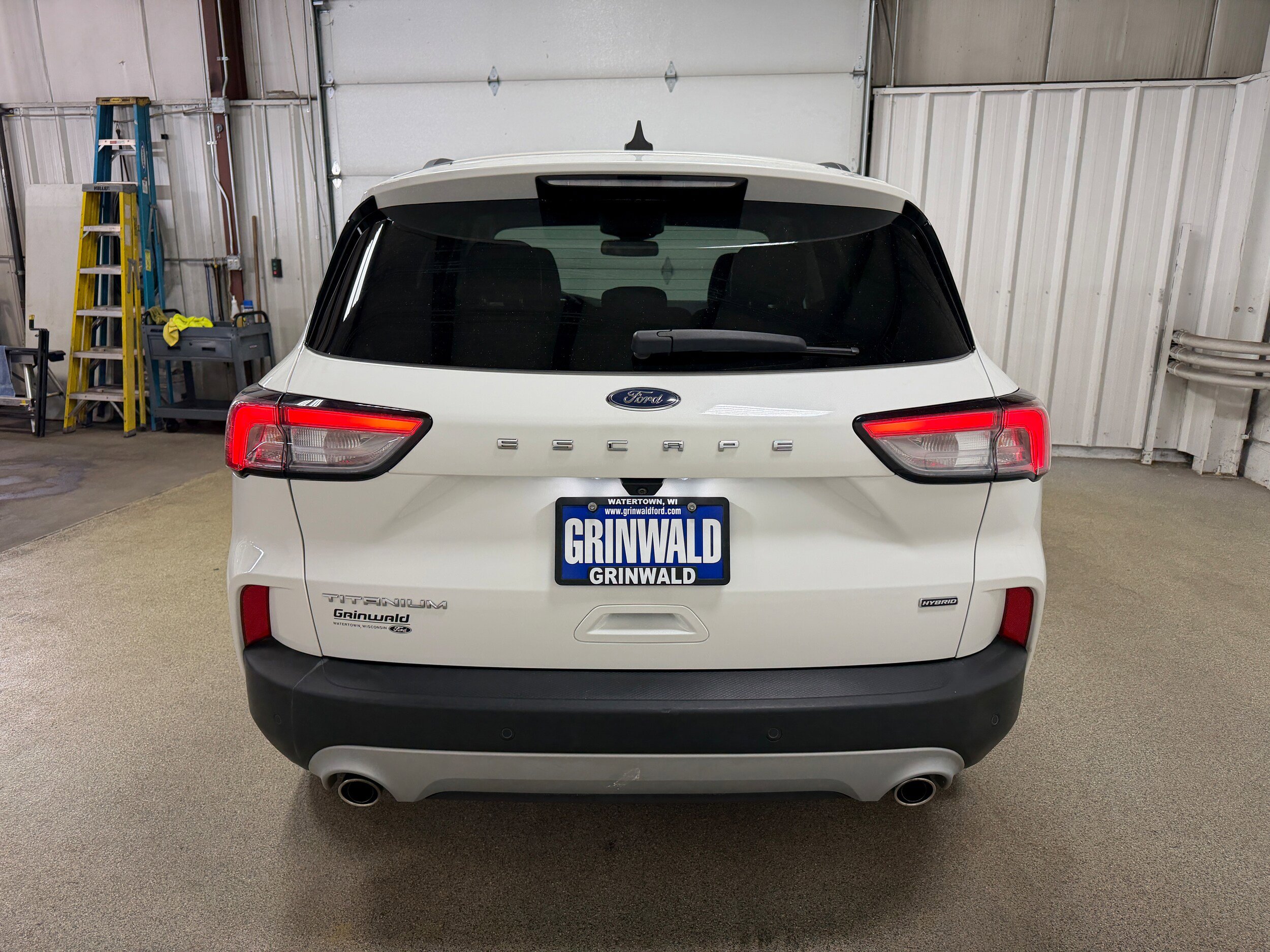 Certified 2021 Ford Escape Titanium FWD image 28