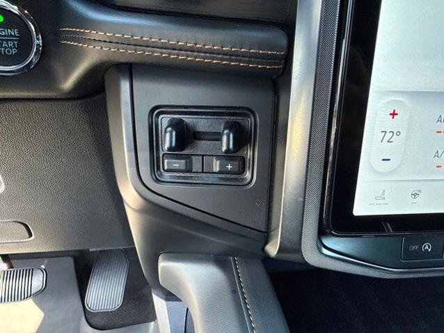 Certified 2024 Ford Expedition Platinum AWD/4WD image 30