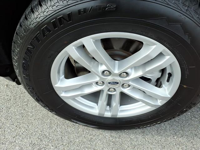 Certified 2021 Ford Explorer XLT image 17