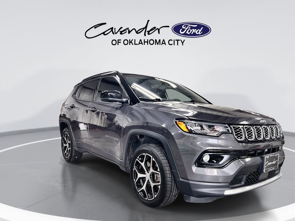 Used 2024 Jeep Compass Limited AWD/4WD image 2