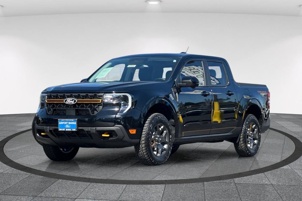 Certified 2025 Ford Maverick Tremor AWD/4WD image 10