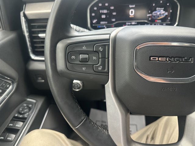 Used 2024 GMC Sierra 2500 Denali w/ Technology Package AWD/4WD image 3