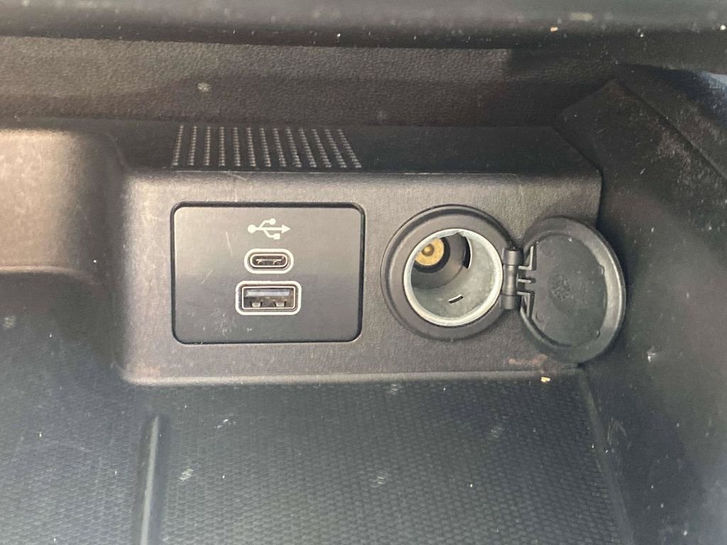 Certified 2025 Ford Escape Active FWD image 26