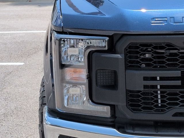 Certified 2019 Ford F250 XLT w/ XLT Value Package RWD image 10
