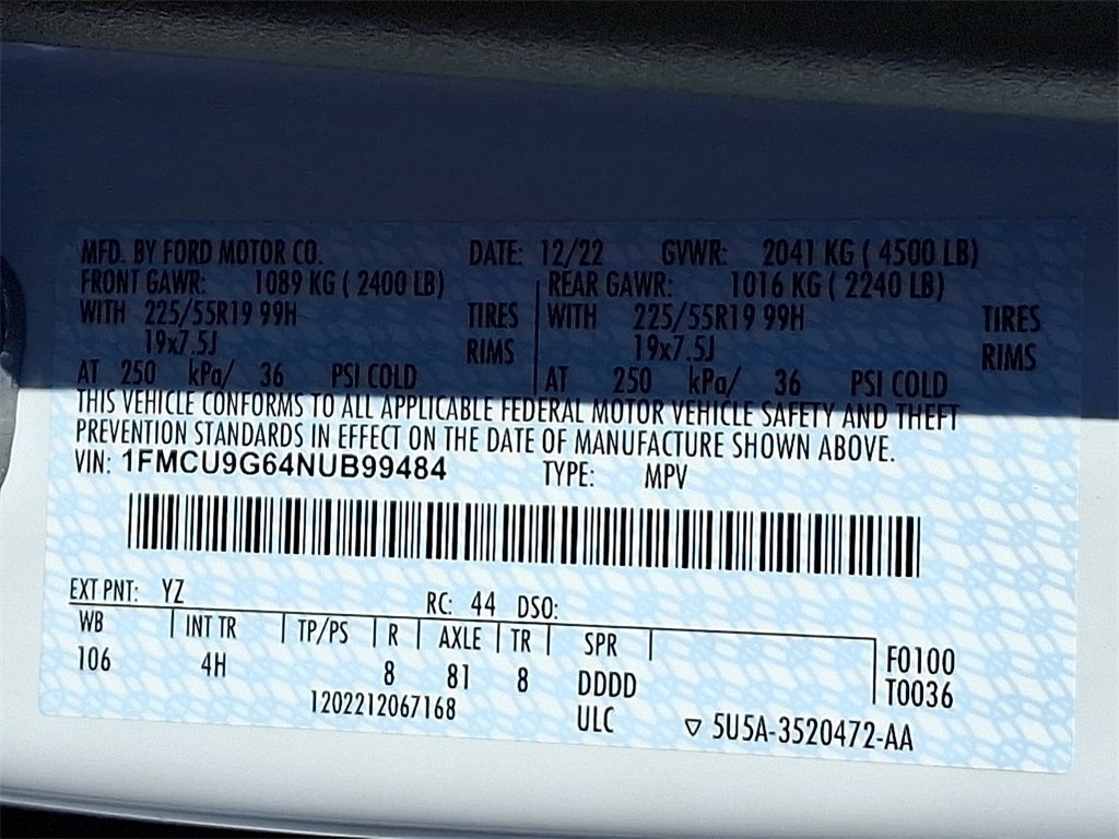 Certified 2022 Ford Escape SE w/ SE Sport Appearance Package image 28