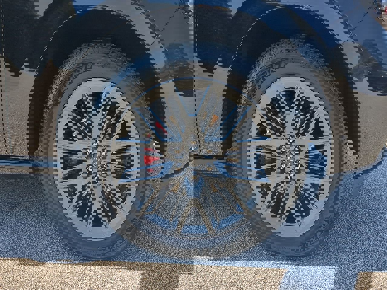 Certified 2025 Ford Expedition Max Platinum w/ Stealth Performance Package image 9