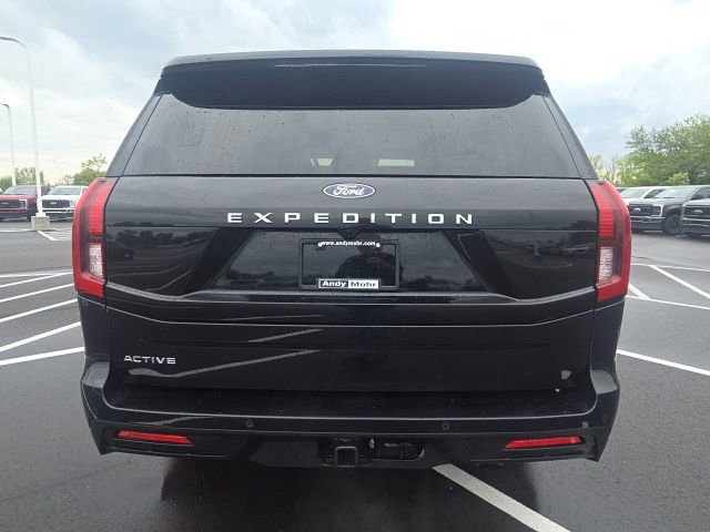 Certified 2025 Ford Expedition Active AWD/4WD image 9
