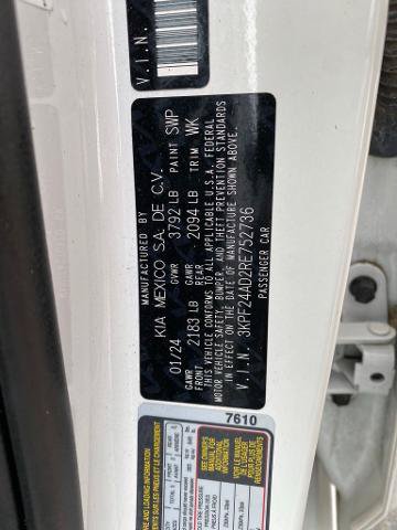 Used 2024 Kia Forte LXS FWD image 15