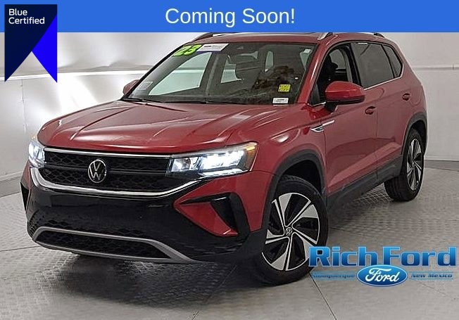 Used 2023 Volkswagen Taos SE image 1