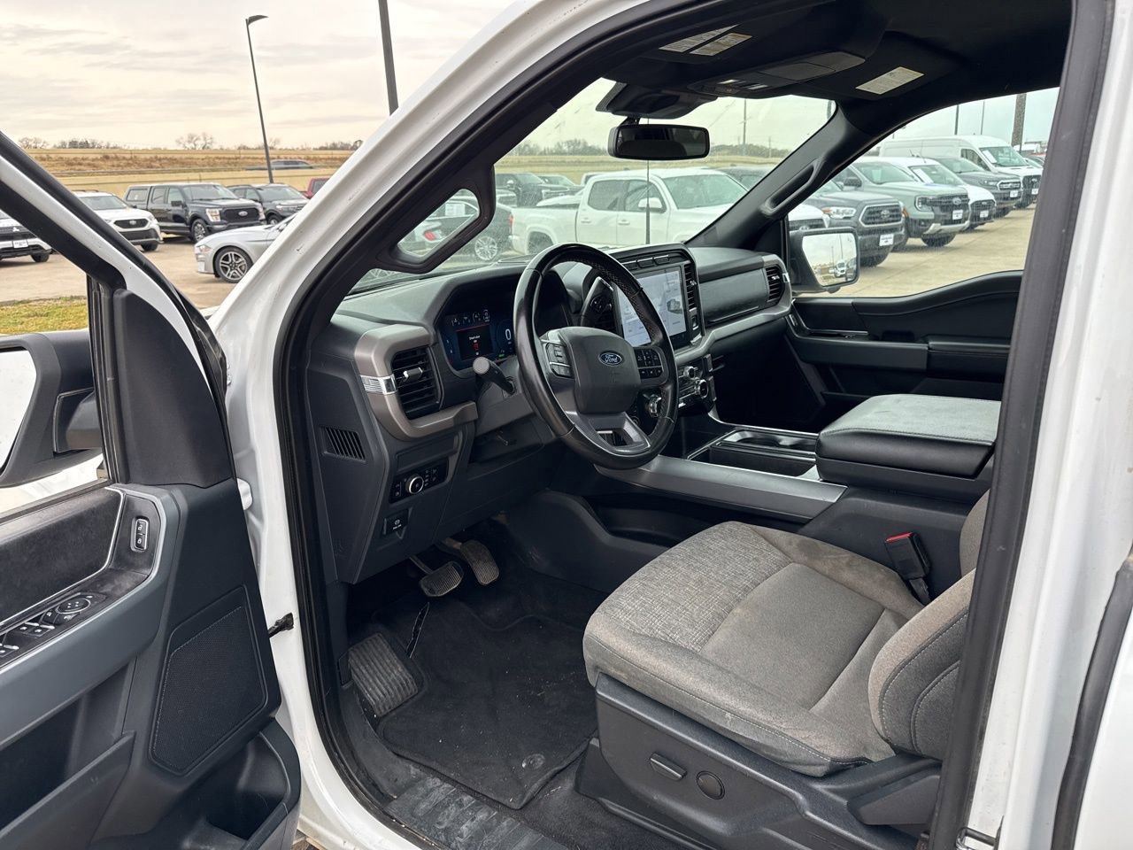 Certified 2024 Ford F150 XLT w/ Mobile Office Package image 20