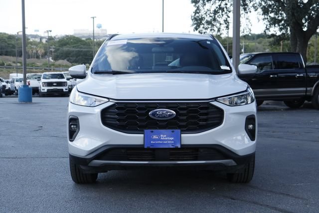 Certified 2025 Ford Escape ST-Line Select AWD/4WD image 8