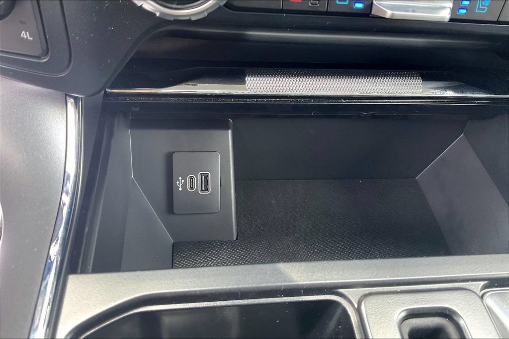 Certified 2025 Ford F150 Lariat w/ Equipment Group 501A Mid AWD/4WD image 33