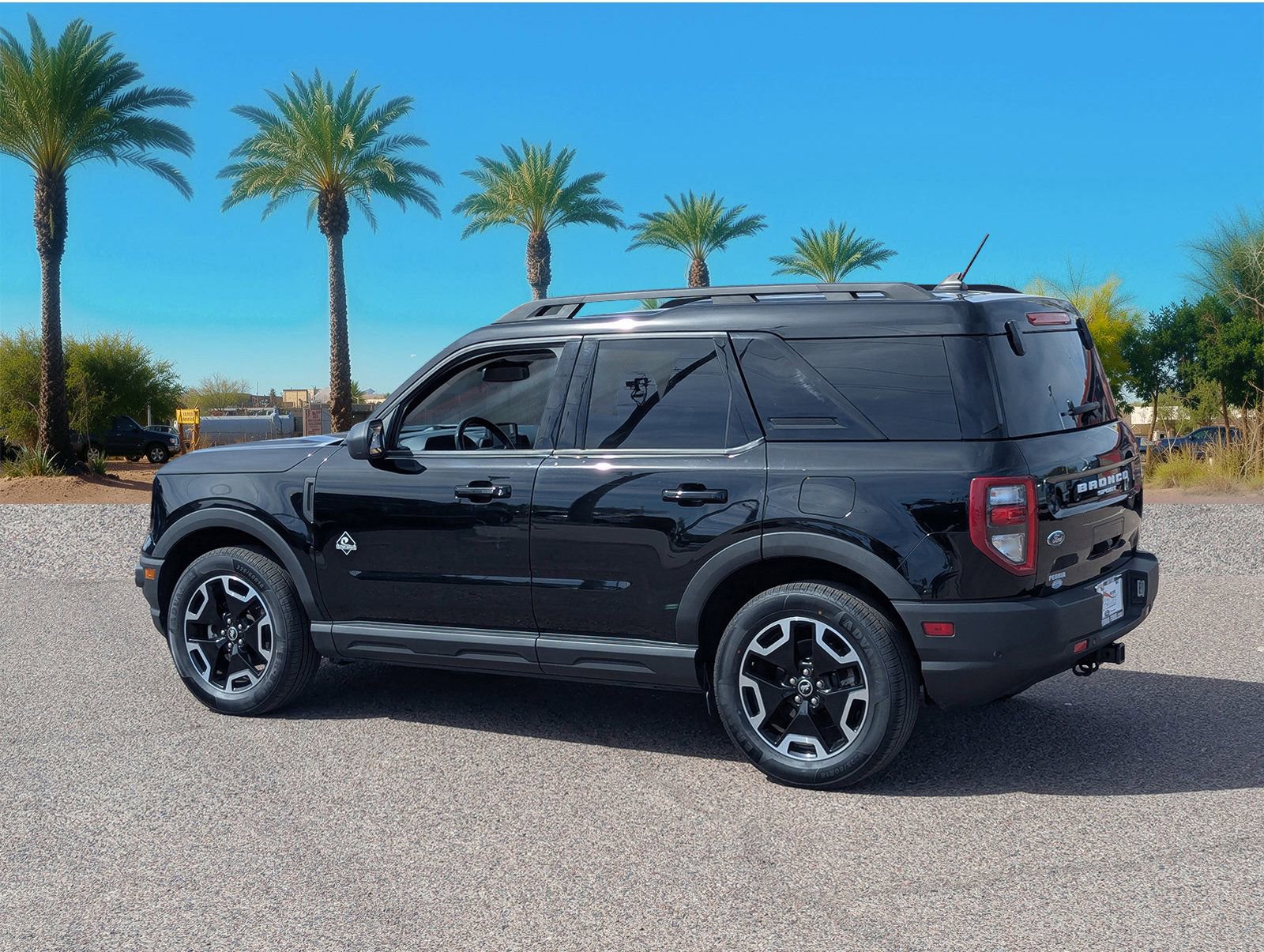 Certified 2023 Ford Bronco Sport Outer Banks w/ Tech Package image 2