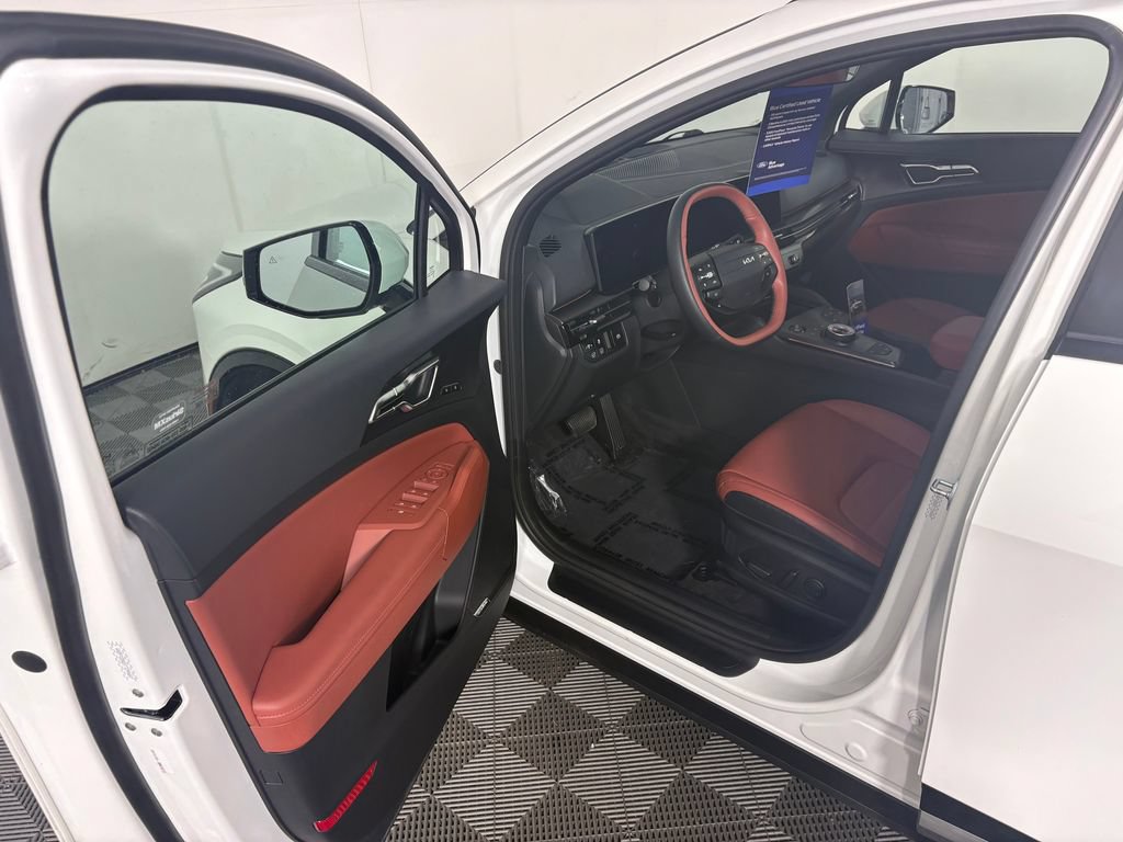 Used 2026 Kia Sportage SX Prestige AWD/4WD image 11