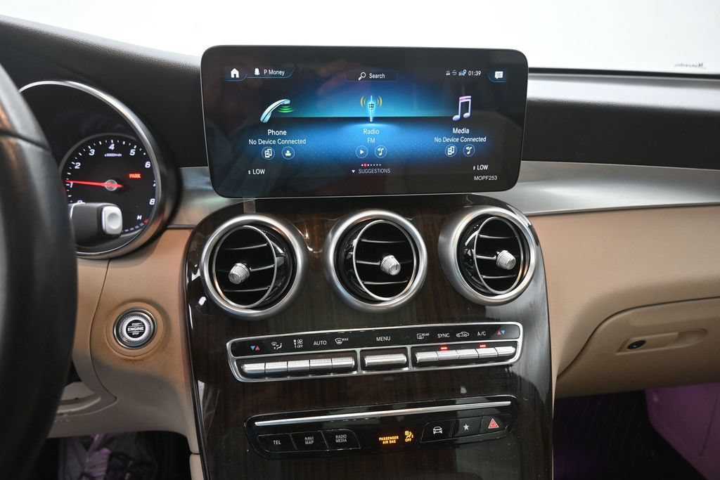 Used 2022 Mercedes-Benz GLC 300 image 9