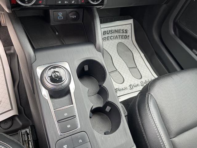 Certified 2022 Ford Escape SEL w/ Technology Package image 11
