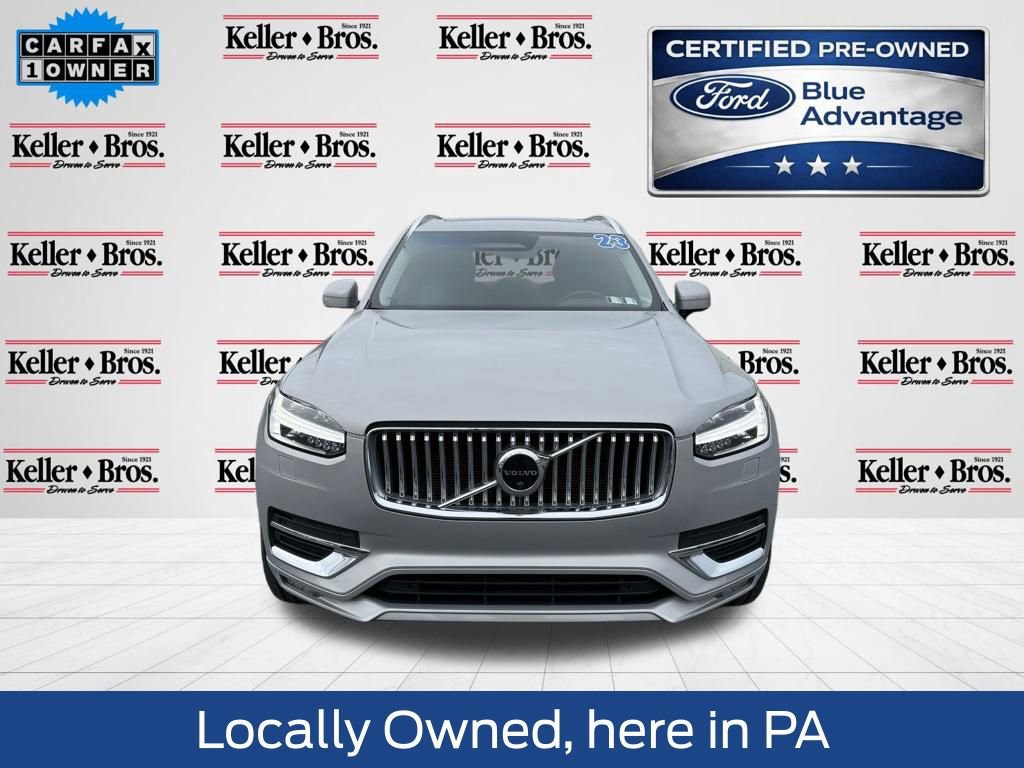 Used 2023 Volvo XC90 B6 Plus image 8