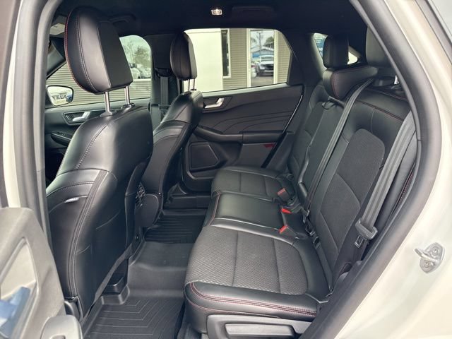 Certified 2024 Ford Escape ST-Line w/ Tech Pack #1 AWD/4WD image 29