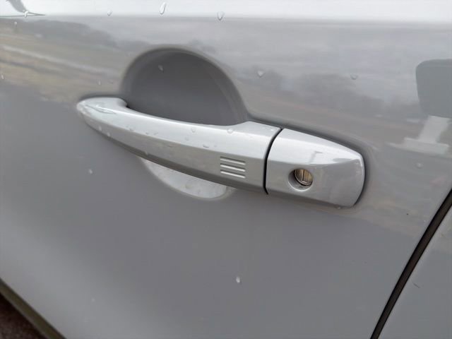 Used 2024 Nissan Ariya ENGAGE e-4ORCE image 17