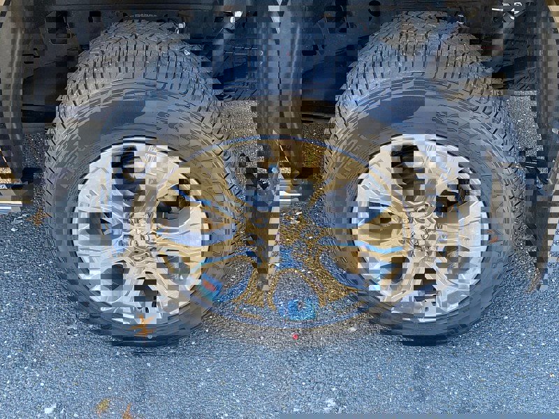 Certified 2022 Ford F150 Platinum w/ Equipment Group 701A High image 12