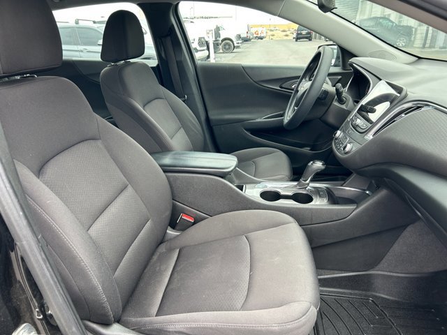 Used 2019 Chevrolet Malibu LT image 19