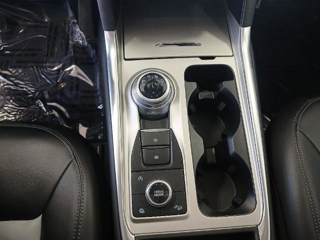 Certified 2023 Ford Explorer XLT w/ Equipment Group 202A image 16