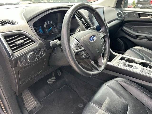 Certified 2022 Ford Edge Titanium AWD/4WD image 21