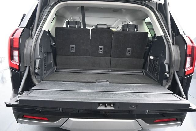 Certified 2025 Ford Expedition Platinum AWD/4WD image 13