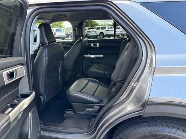 Certified 2024 Ford Explorer XLT w/ Equipment Group 202A AWD/4WD image 20