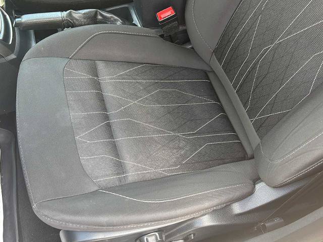 Certified 2018 Ford EcoSport SE w/ Cold Weather Package FWD image 26