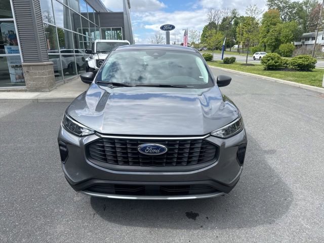 Certified 2024 Ford Escape Active AWD/4WD image 3