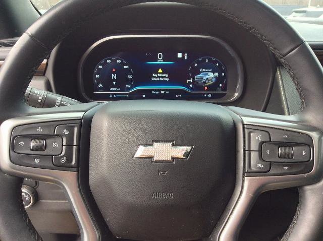 Used 2023 Chevrolet Suburban Premier image 24