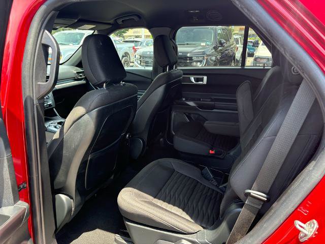 Certified 2020 Ford Explorer XLT RWD image 11