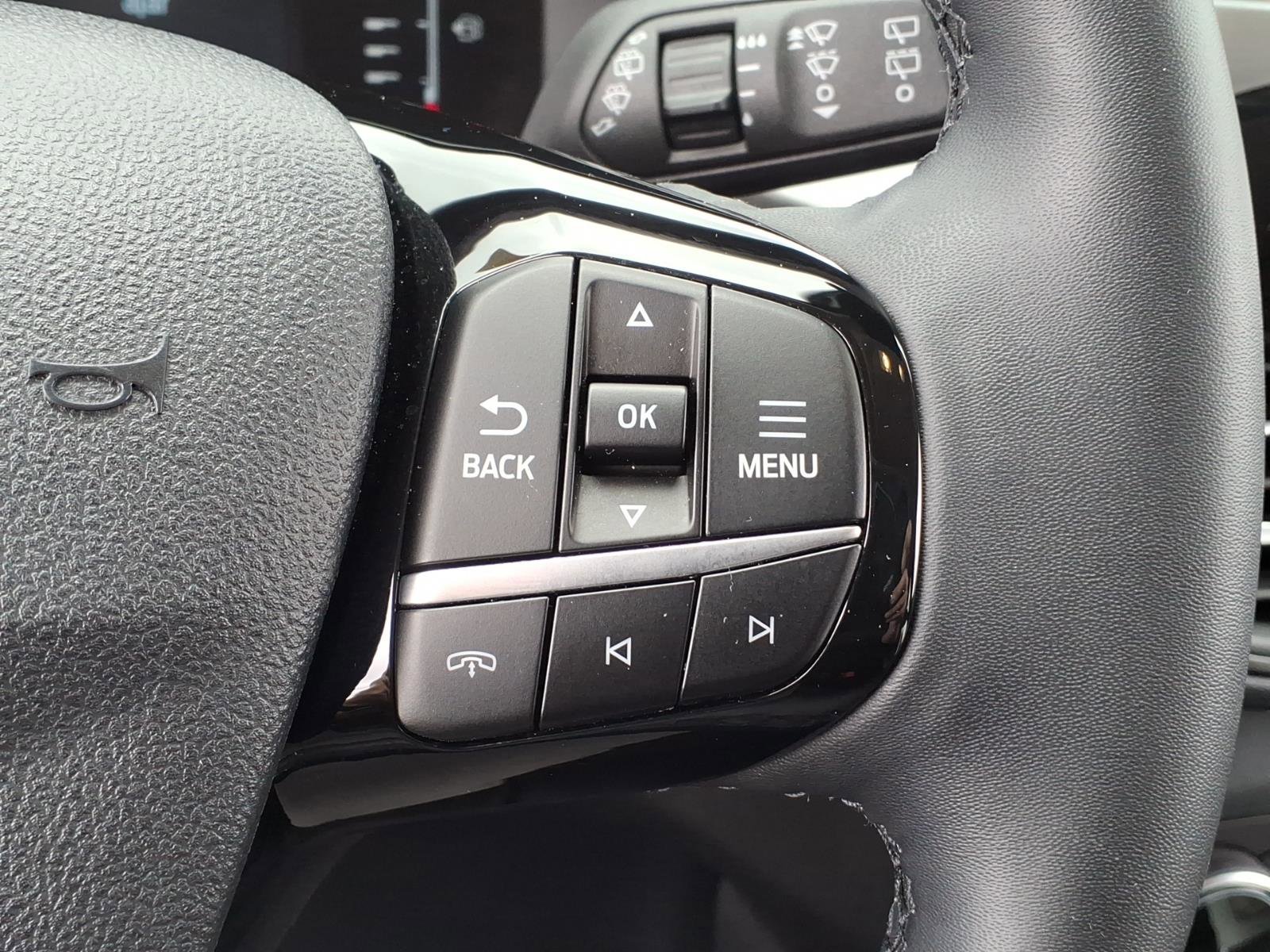 Certified 2023 Ford Escape Active AWD/4WD image 22