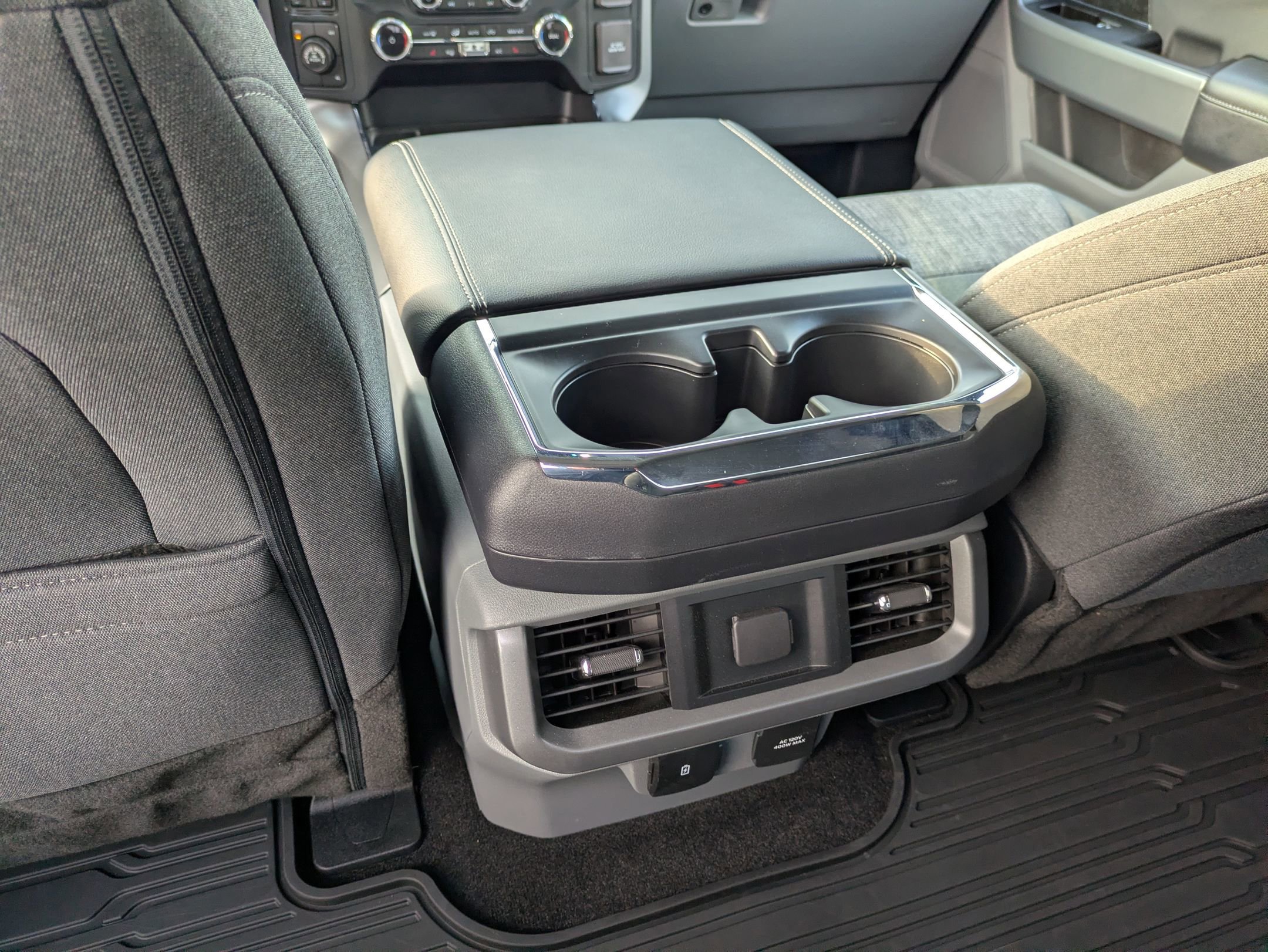 Certified 2022 Ford F150 XLT w/ Equipment Group 302A High image 33