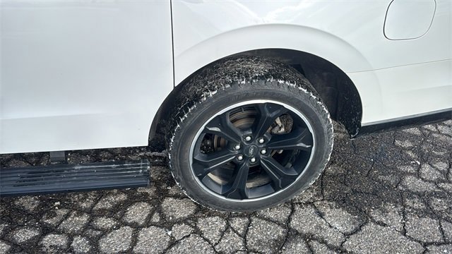 Certified 2022 Ford Expedition Max Limited image 28