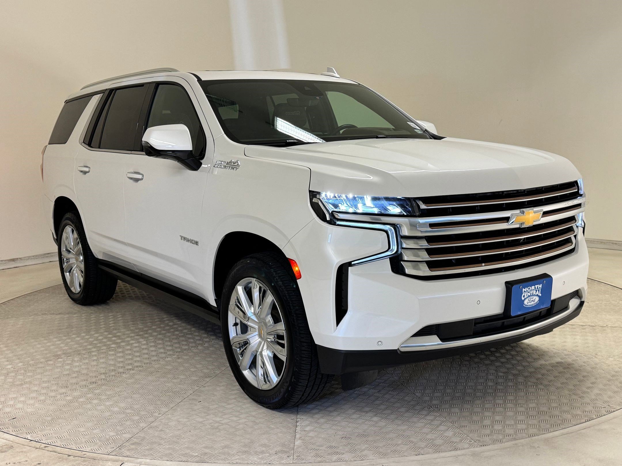 Used 2023 Chevrolet Tahoe High Country image 5