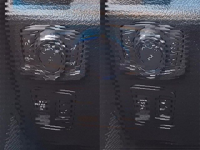 Certified 2018 Ford F150 XLT w/ Equipment Group 302A Luxury image 24